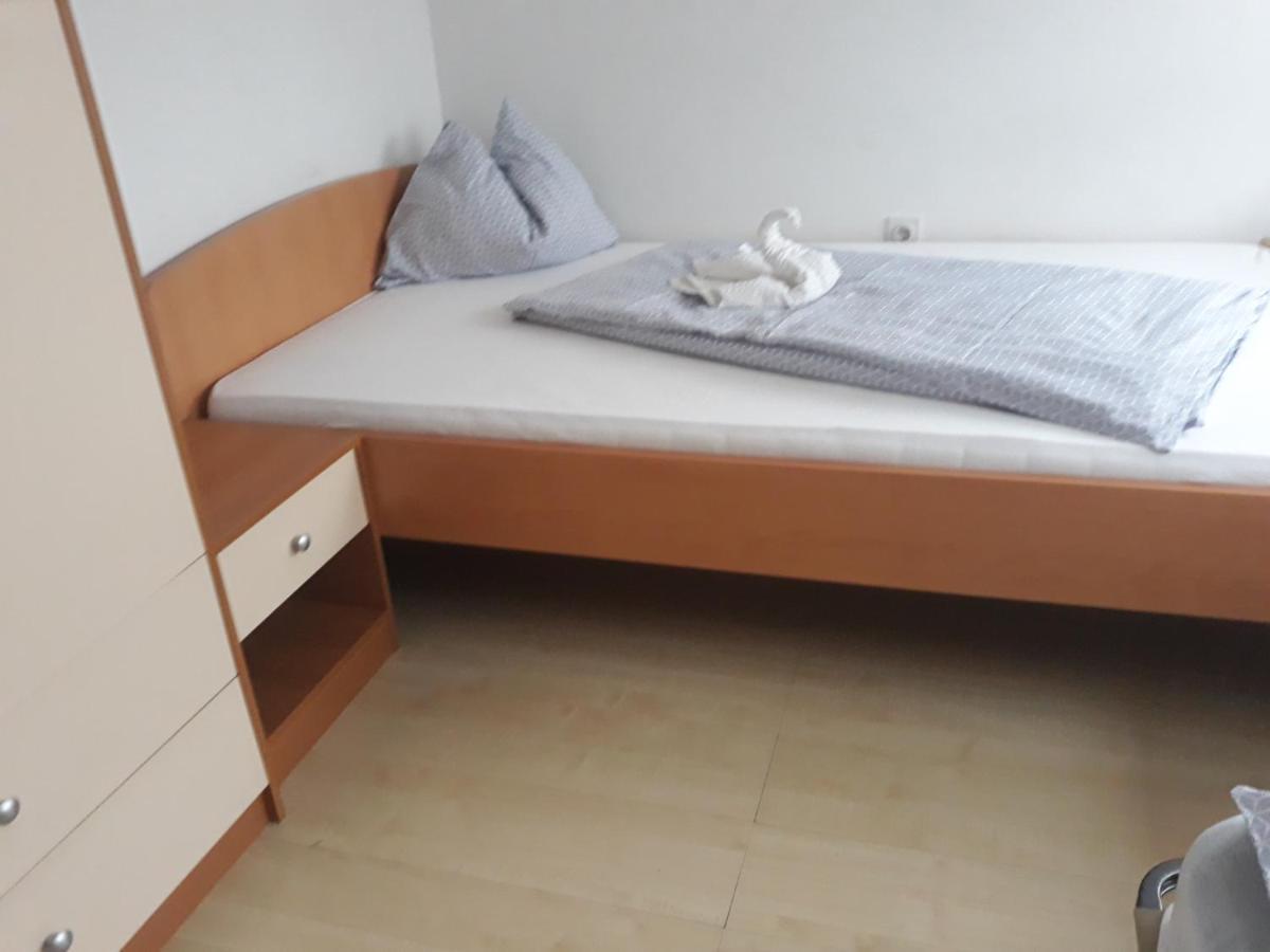 Apartment Zorec Марібор Екстер'єр фото